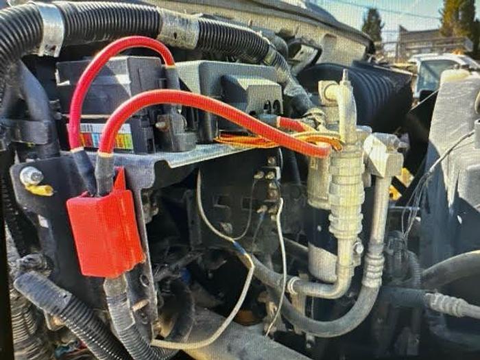 Used 2002 Chevrolet 6500