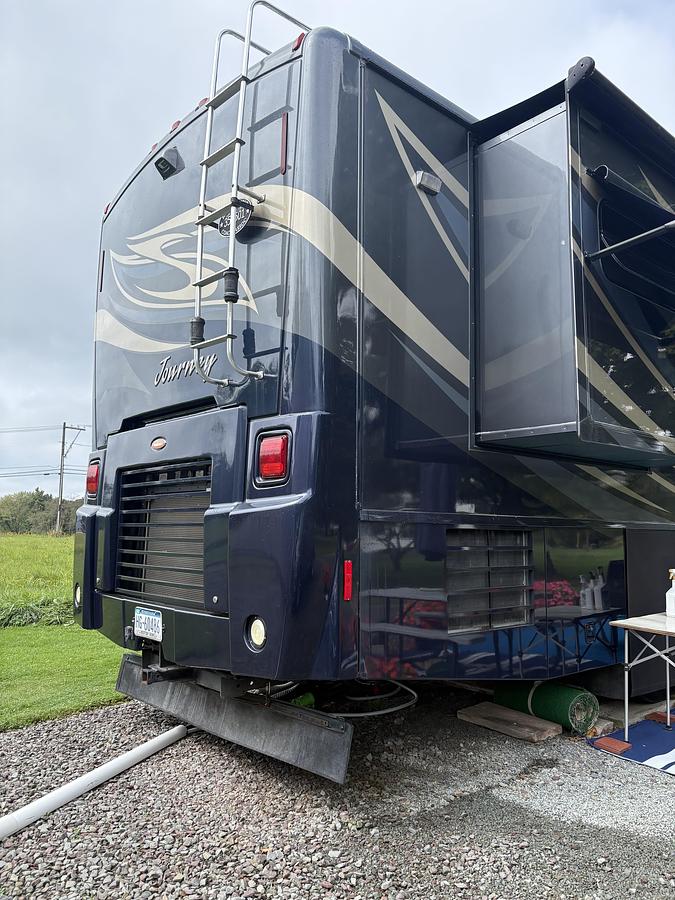 Used 2010 Winnebago Journey 40l