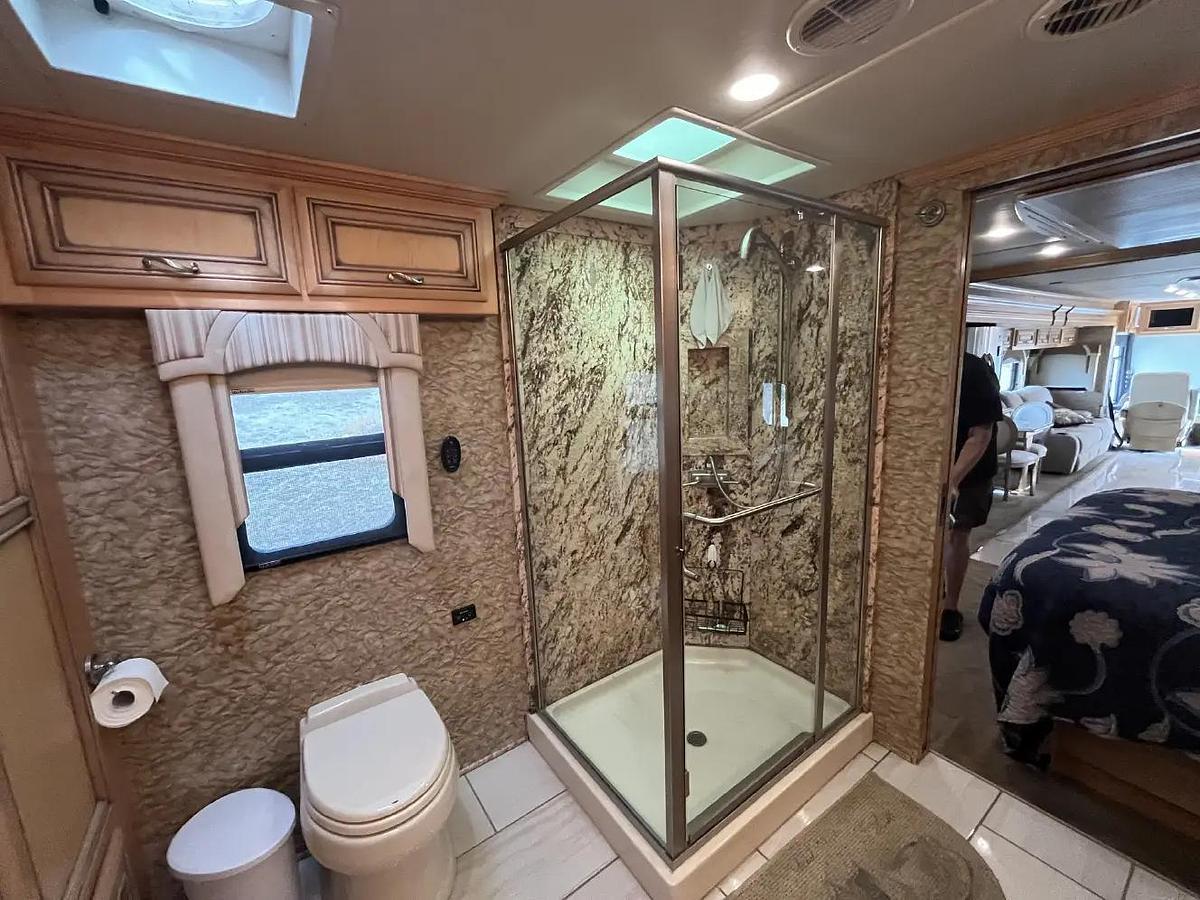 Used 2014 Newmar Ventana 4369