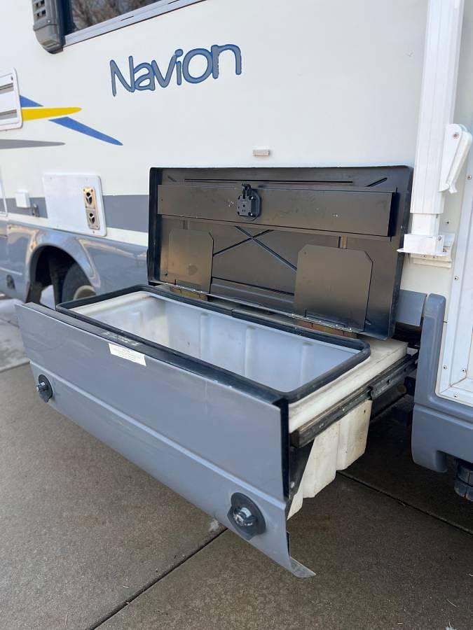 Used 2006 Winnebago Navion Itasca Rv