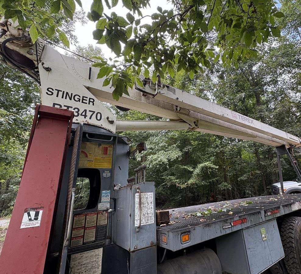 Used 2005 TEREX BT3470 MOUNTED ON 2005 FORD F750 XL