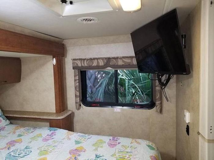 Used 2014 Thor Motor Coach Citation Sprinter 24SR