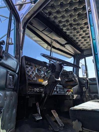 Used 1996 KENWORTH W900L