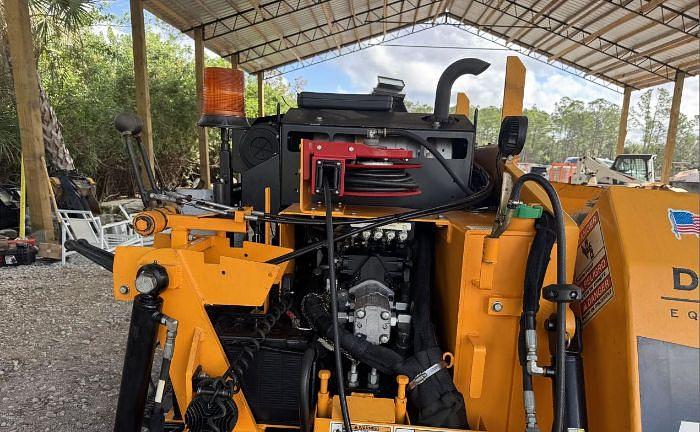 Used 2023 Leeboy 7000C