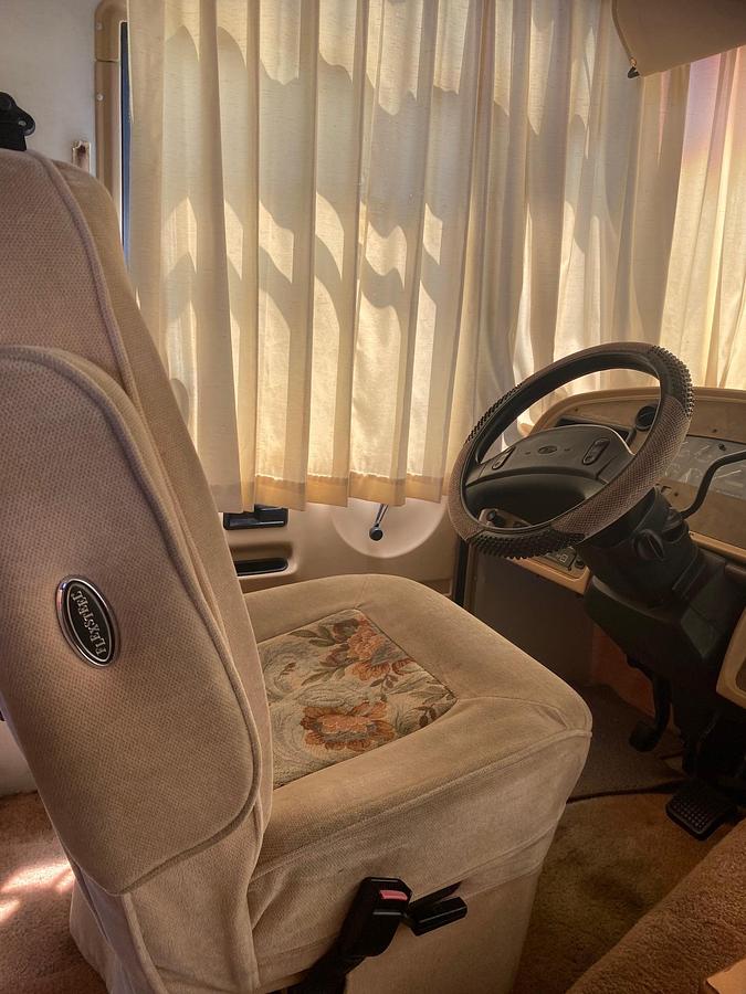 Used 1997 Fleetwood Southwind Class A Motorhome