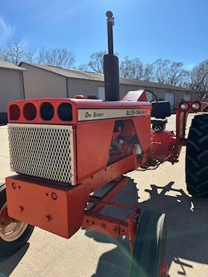 Used 1970 ALLIS-CHALMERS 170 Tractor