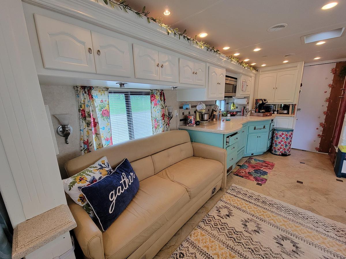 Used 2007 Tiffin Motorhomes Allegro Bus 40QSP Class A Motorhome