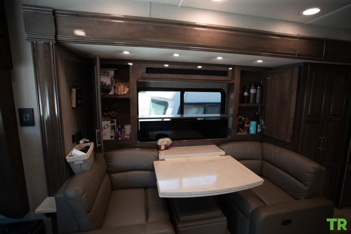 Used 2020 Entegra Aspire 44R | 450 HP Cummins Diesel | Bath & Half | Luxury Coach | Only 16,000 Miles