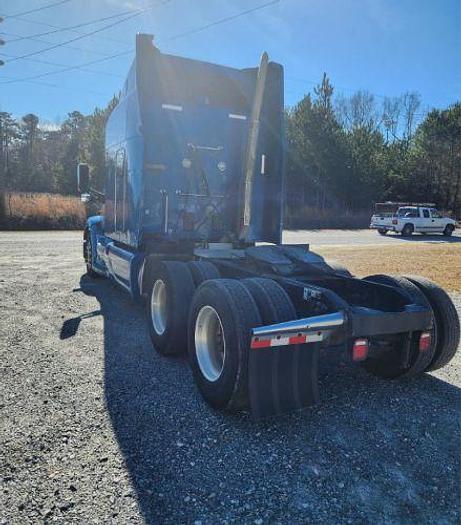Used 2015 Peterbilt 579