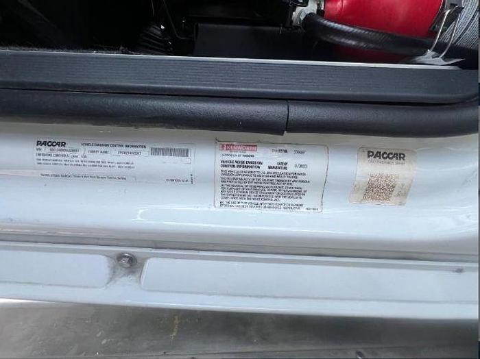 Used 2024 KENWORTH W990