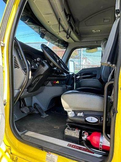Used 2017 KENWORTH T880