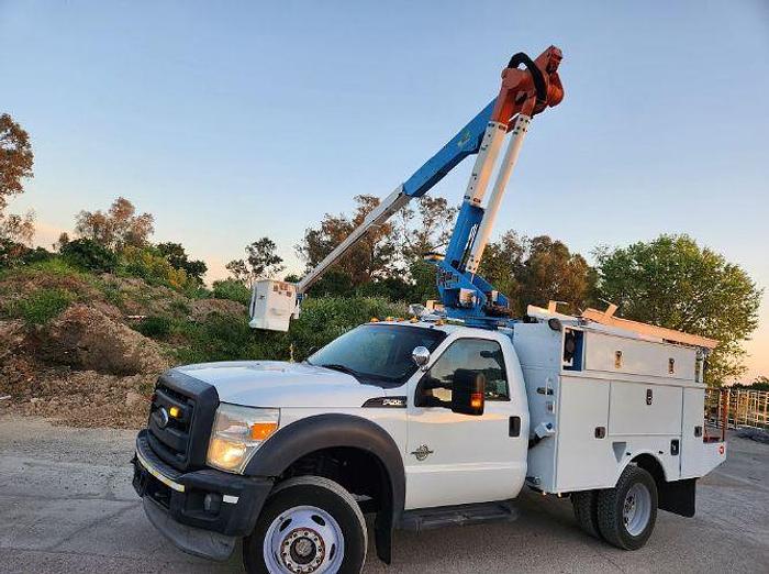 Used 2013 Ford F550 Bucket Boom Utility Truck