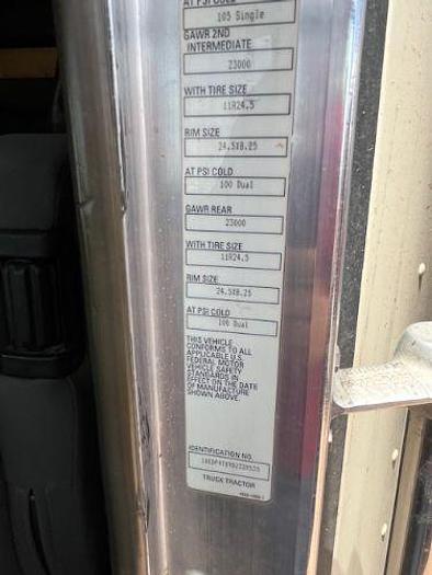 Used 2013 KENWORTH T800