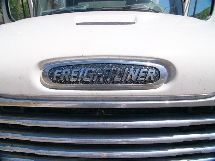 Used 2016 Freightliner BUSINESS CLASS M2 106