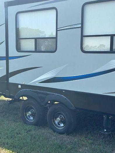 Used 2017 Forest River Cherokee Artic Wolf 255DRL4