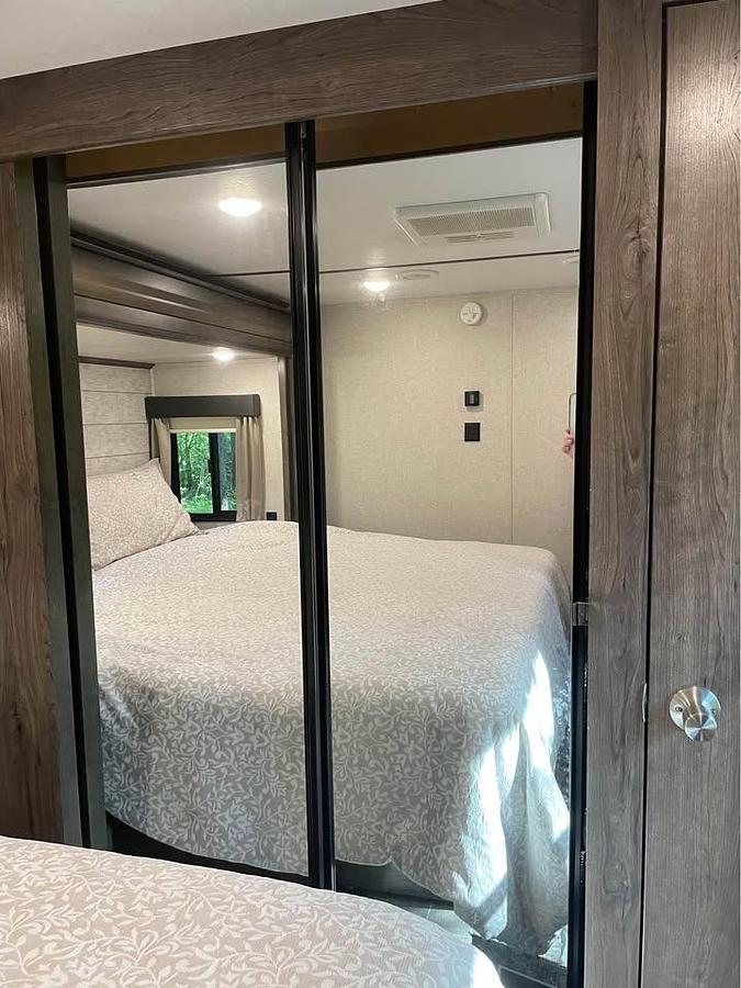 Used 2019 Keystone Montana High Country 373RD