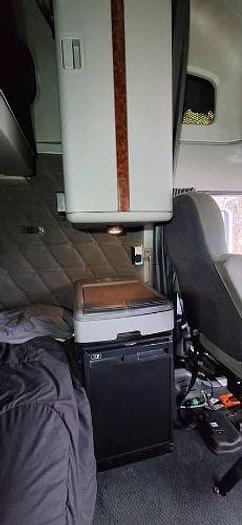 Used 2008 Freightliner Century Signature Series