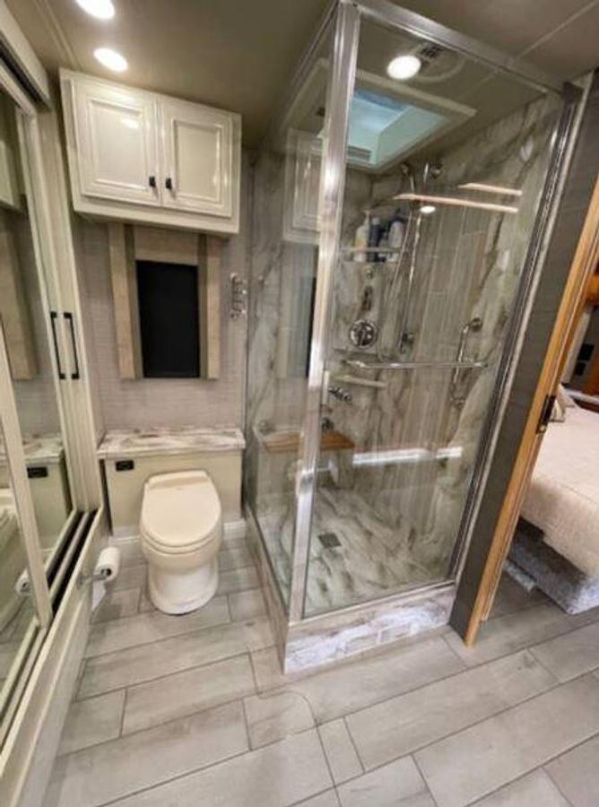 Used 2022 Tiffin Motorhomes ALLEGRO BUS 40IP Class A Motorhome