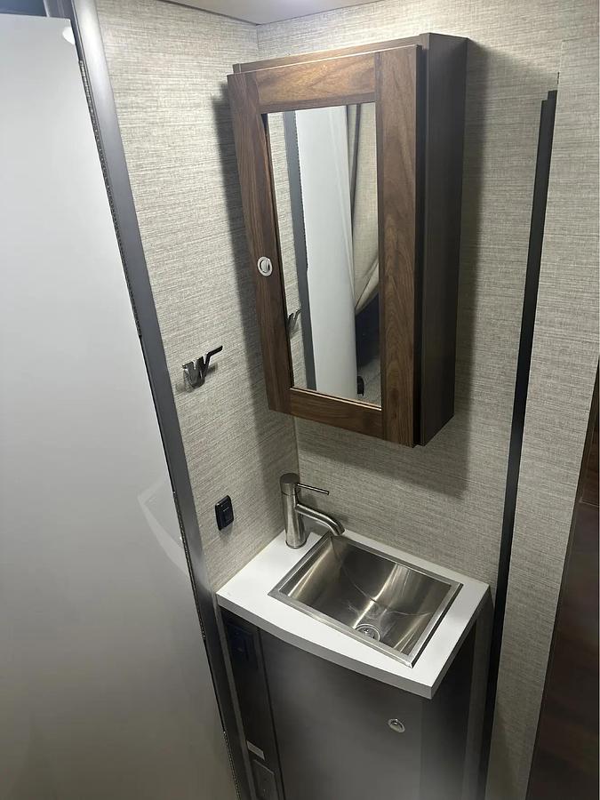 Used 2020 Winnebago View 24J