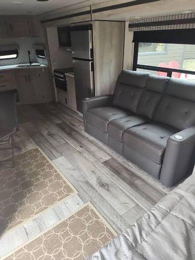 Used 2022 Connect C211 MKSE