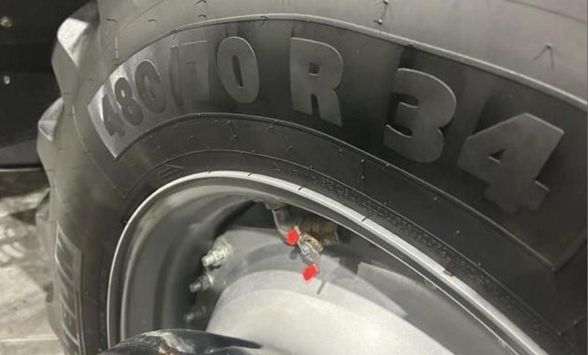 Used 2023 Case IH MAGNUM 400 AFS CONNECT