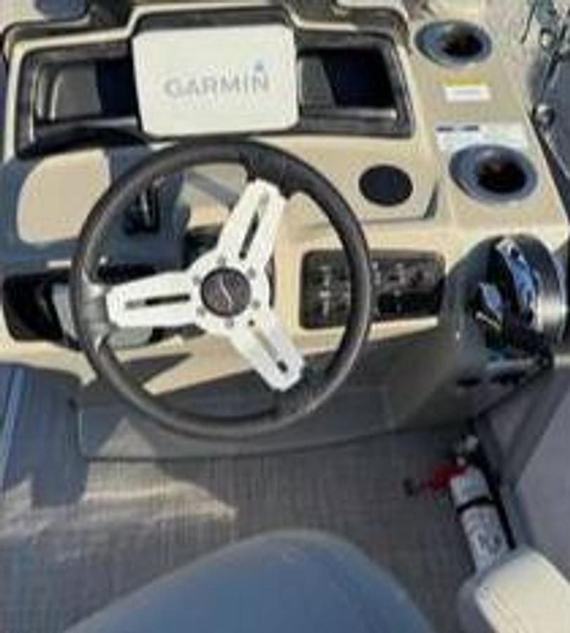 Used 2022 Tritoon Silver Wave 2210 JS