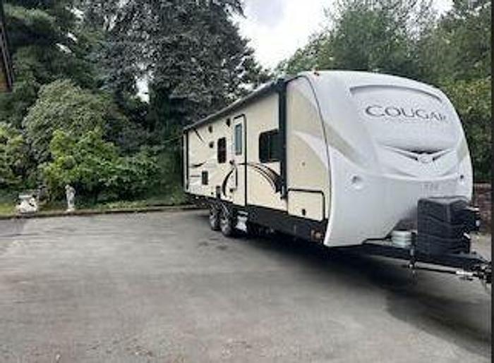 Used 2018 Keystone Cougar Half Ton West 25BHSWE