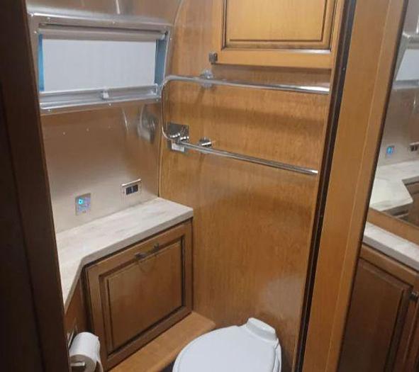 Used 2020 Airstream Classic 30RBT