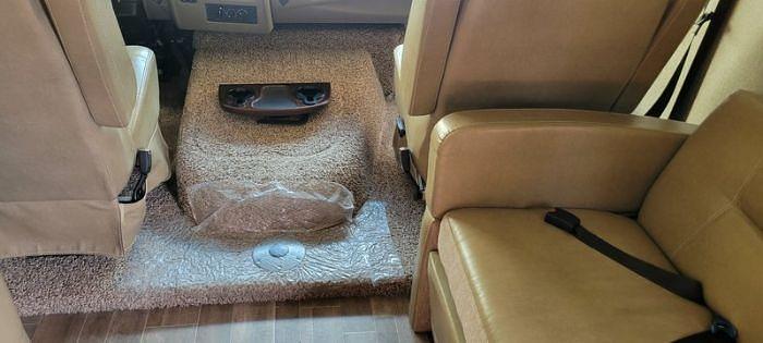 Used 2018 Fleetwood Flair LXE 30U