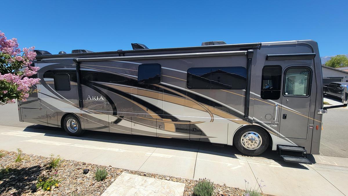 Used 2017 Thor Aria 3901 Class A Motorhome
