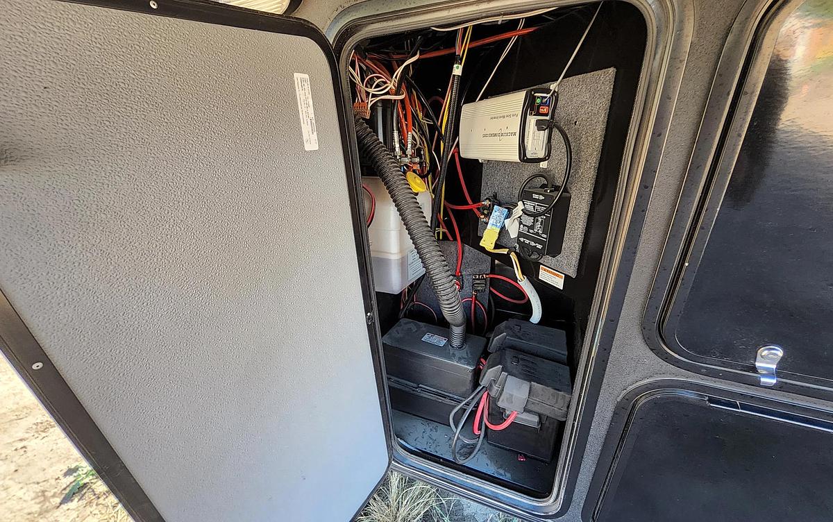 Used 2020 Heartland Bighorn Traveler 38FL Fifth Wheel