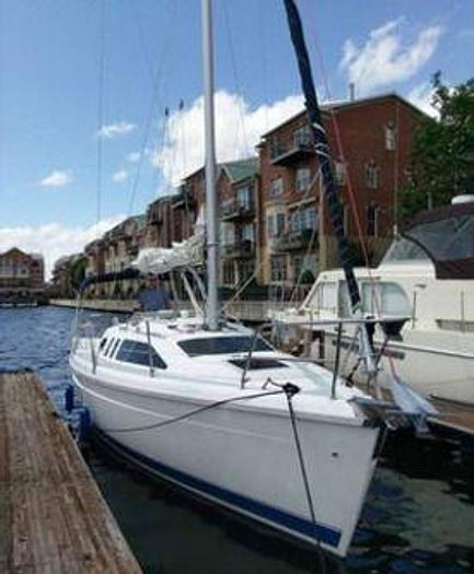 Used 1996 Hunter 29.5