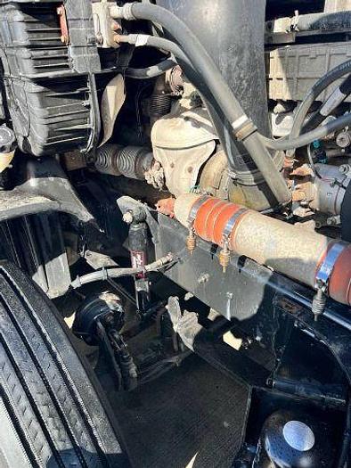 Used 2018 Freightliner Cascadia 125