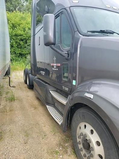 Used 2014 Kenworth T700