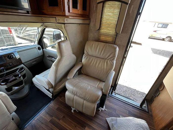 Used 2016 Nexus Viper 27V