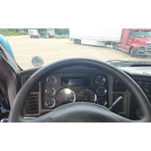 Used 2014 KENWORTH T700