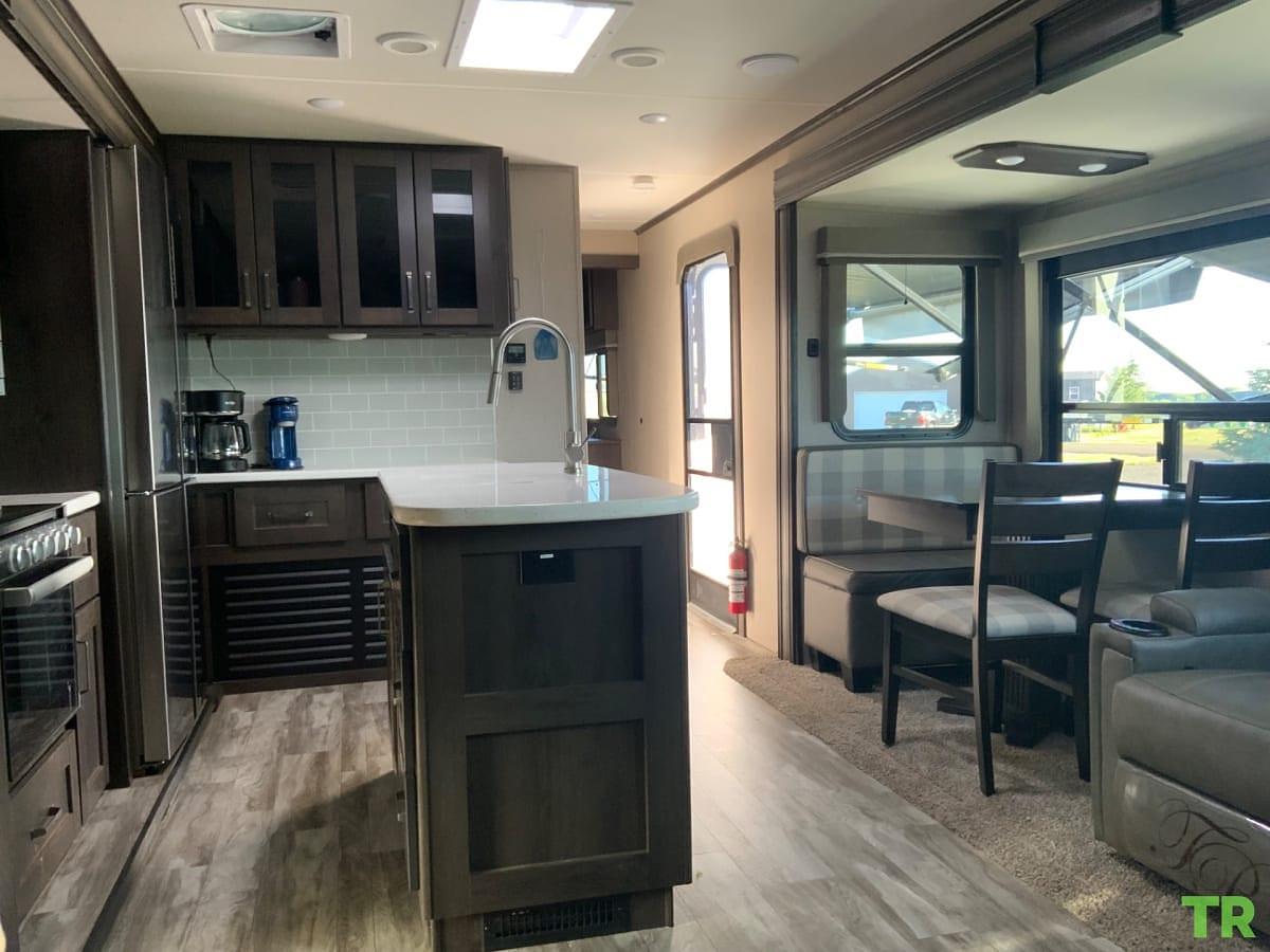 Used 2022 Grand Design Reflection 315RLTS