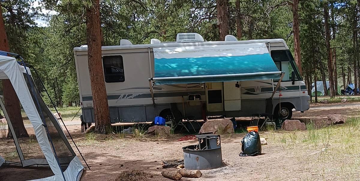 Used 1995 Winnebago Adventurer WCG30WQ Class A Motorhome