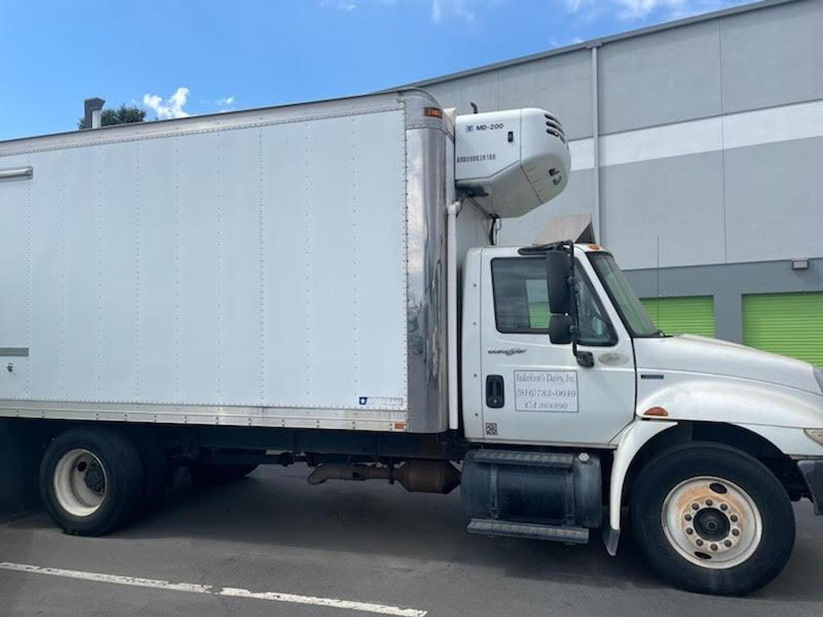 Used 2010 International 4300 Refrigerated Box Truck with Liftgate
