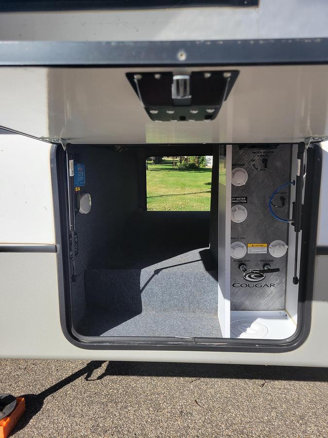 Used 2022 Keystone Cougar 364BHL