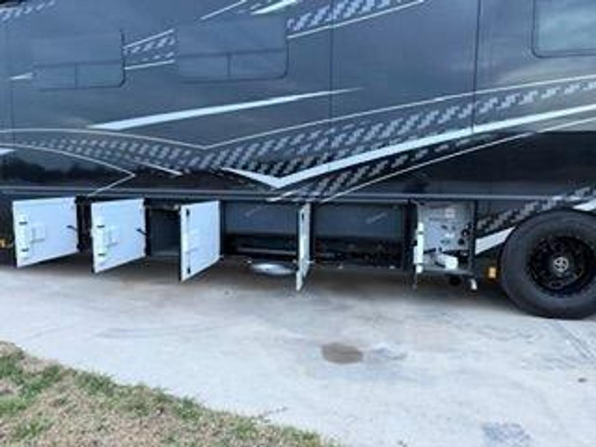 Used 2021 Renegade Ikon 2509GS