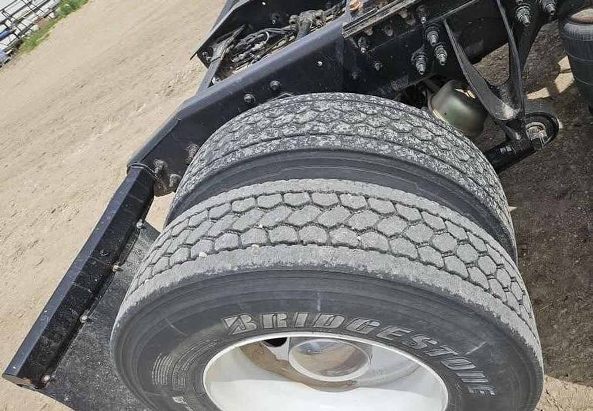 Used 2016 International ProStar SleeperS Semi Truck