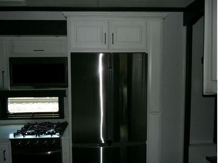 Used 2022 DRV Mobile Suites 36RSSB3