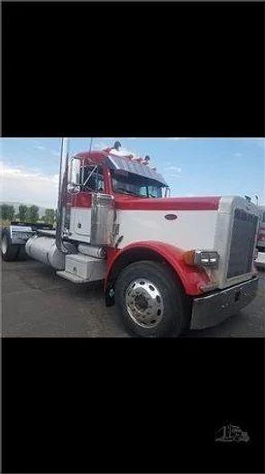 Used 2000 Peterbilt 379 Extended Hood