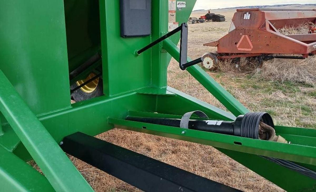 Used 2013 CRUST BUSTER 850