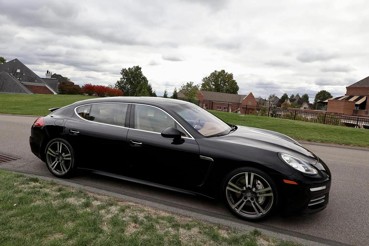 Used 2014 Porsche Panamera 4s Executive