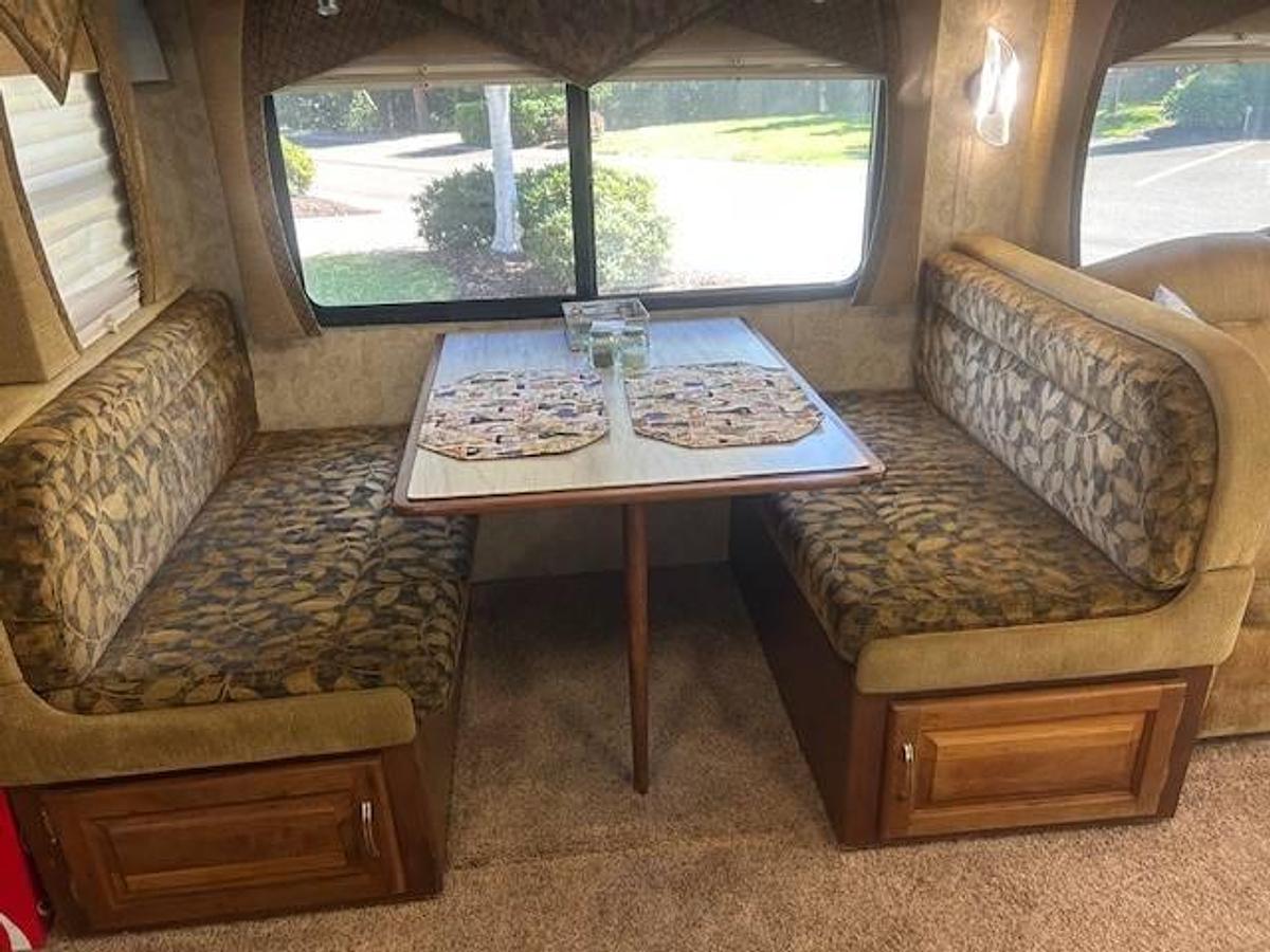 Used 2005 National Tropical