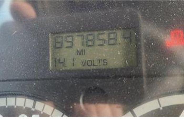 Used 2009 Freightliner Columbia 120 Sleeper Cab