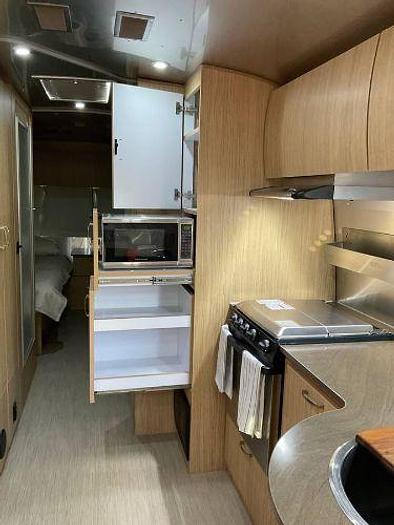 Used 2019 Airstream Flying Cloud M-27FB Twin
