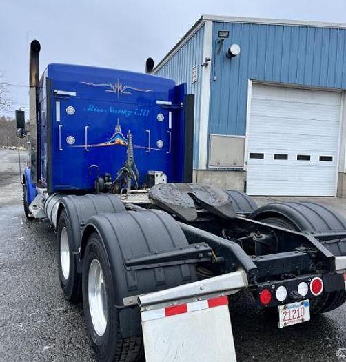 Used 2020 KENWORTH W900